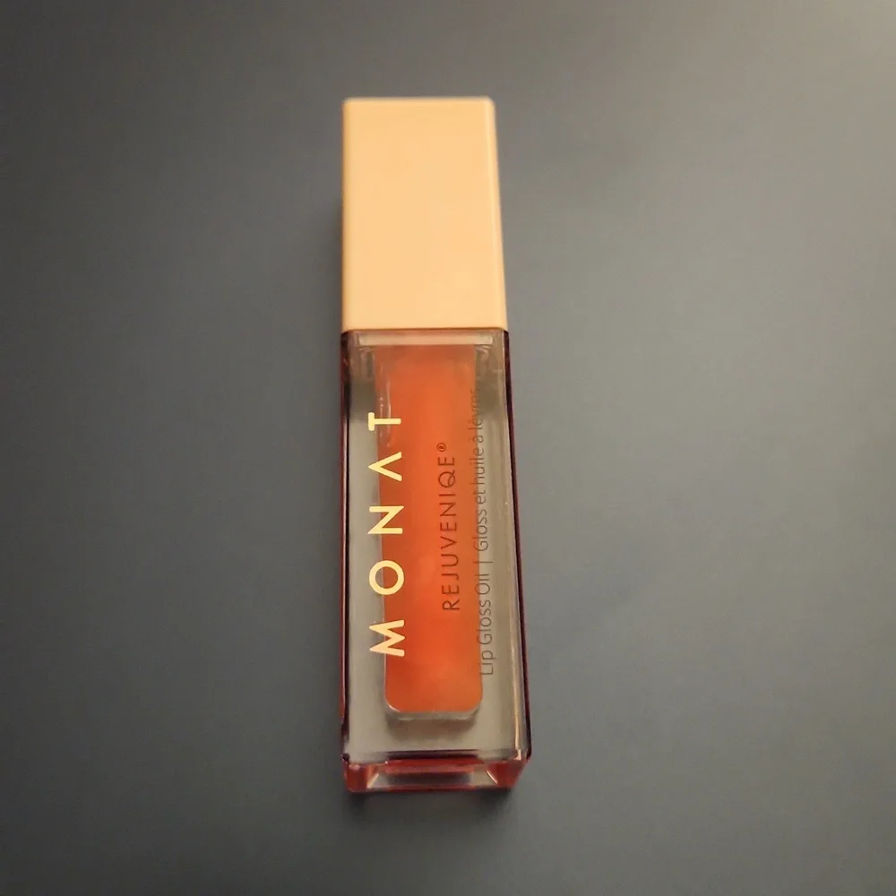 MONAT REJUVENIQE Lip Gloss Oil First Date